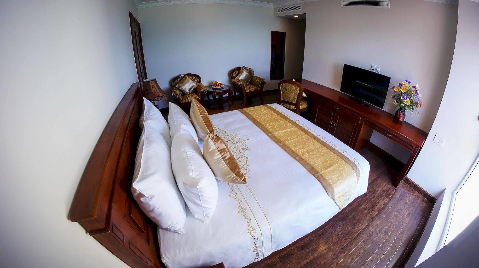 Nha Trang Palace Hotel Eksteriør billede